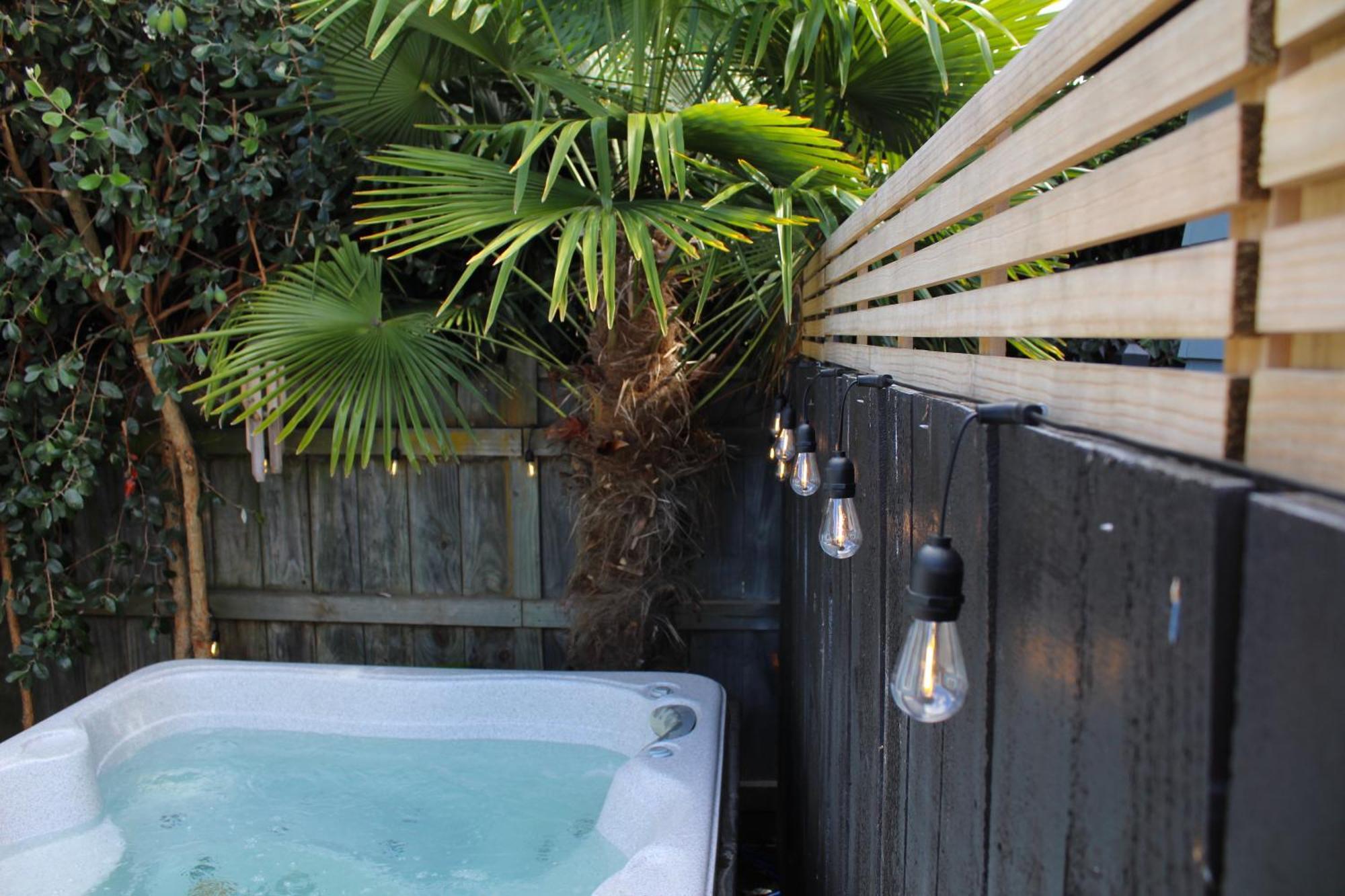 Beautiful Home With Short Stroll To Havelock Village Havelock North Exterior foto